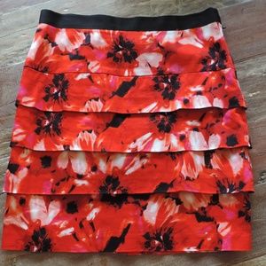 Larry Levine stretch tiered skirt red ruffled size 8